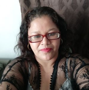 Meet your Posher, M cecilia